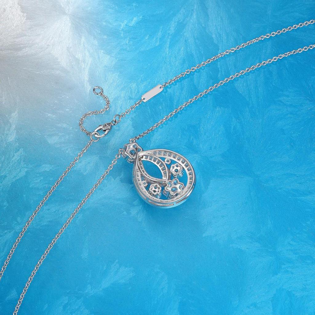 Elegant 925 Silver Teardrop Diamond Snowflake Necklace for Women