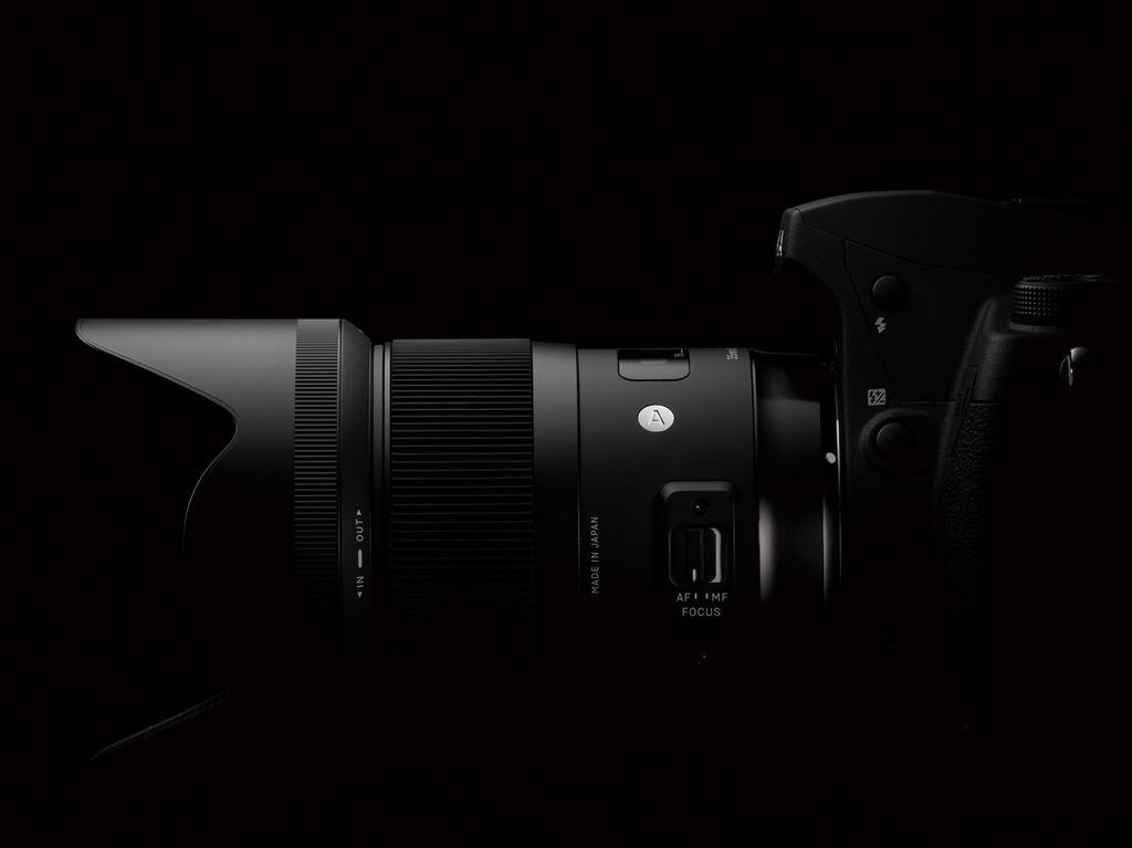 SIGMA Art 35mm DG HSM Prime Lens for Sony Cameras F1.4 Wide-Angle Full-Frame (Product Code 340629)