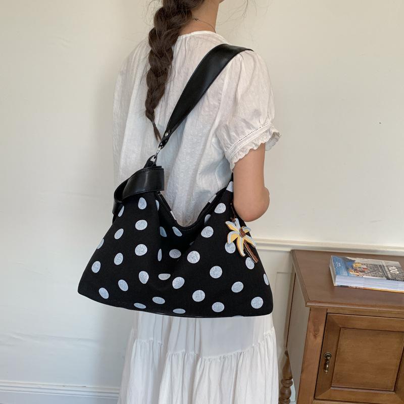 2026 Lightweight Versatile Polka Dot Bag for Women: Large Capacity Shoulder, Crossbody, or Hobo Style for Relaxed Commuting