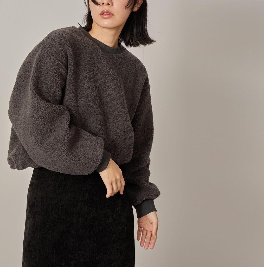 Nergy Cropped Boa Pullover In Black Women's (01)