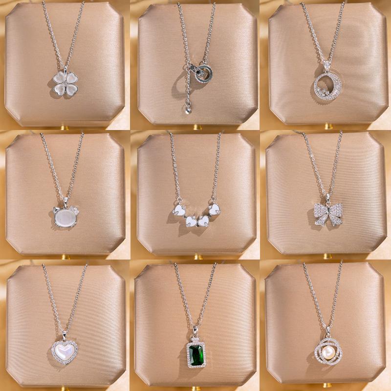 Retro Butterfly Flower Pendant Fashion Titanium Steel Choker Necklace Irregular Versatile Women