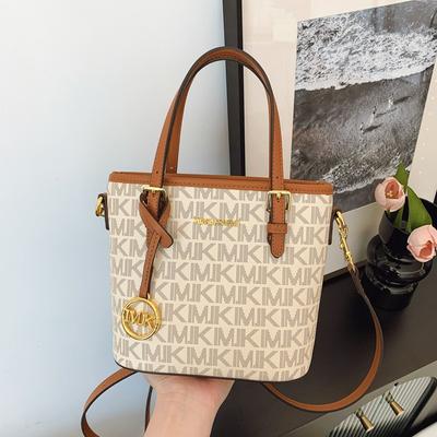 Panier de légumes printemps et été nouvelle mode imprimé sac polyvalent sac seau portable à bandoulière pour femmes vente chaude pour femmes