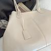 Borsa Tote in Pelle Lucida da Donna Grande Capacità Borsa a Spalla Borsa a Mano di Design alla Moda Uso Quotidiano Stile Classico
