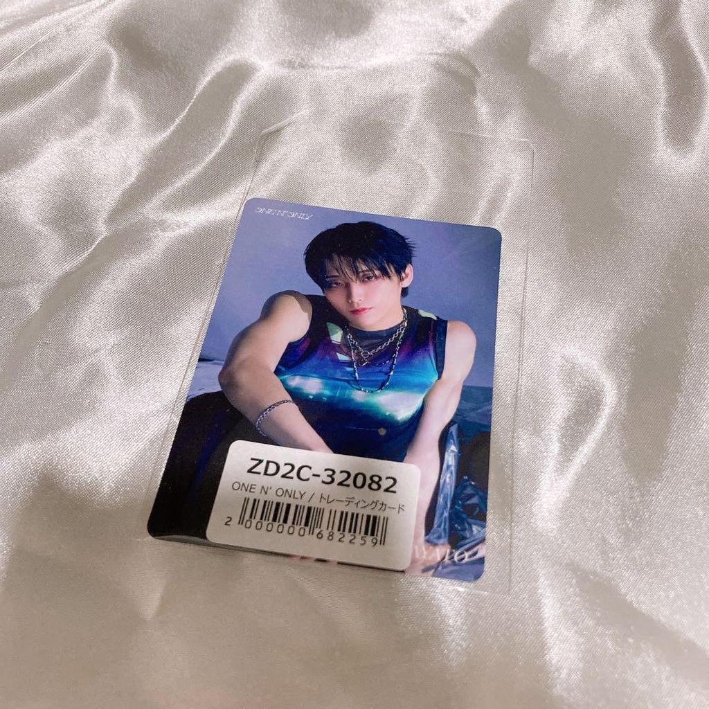 [USED] HAYATO Universal Studios Japan trading cards