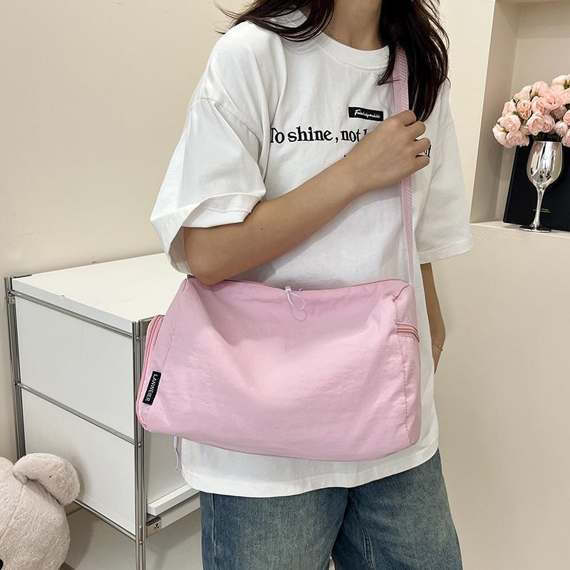 Bolsa Transversal Grande Capacidade Para Mulheres Casual Bolsa de Ombro de Nylon Para Viagens Curtas e Esportivas bolsa Diária Feminina para Deslocamento
