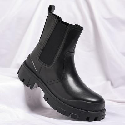 Fashion High Top Slip On Shoes High Quality Leather Outdoor Men Basic Boots Non-slip Walking Boots Male British Style Motorcycle Boots