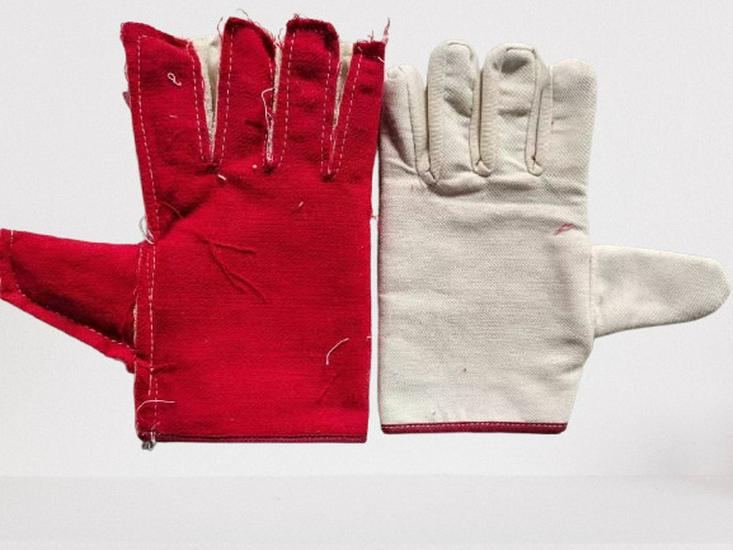 Heavy-Duty Leather Canvas Welding Gloves – Oil & Wear Resistant
