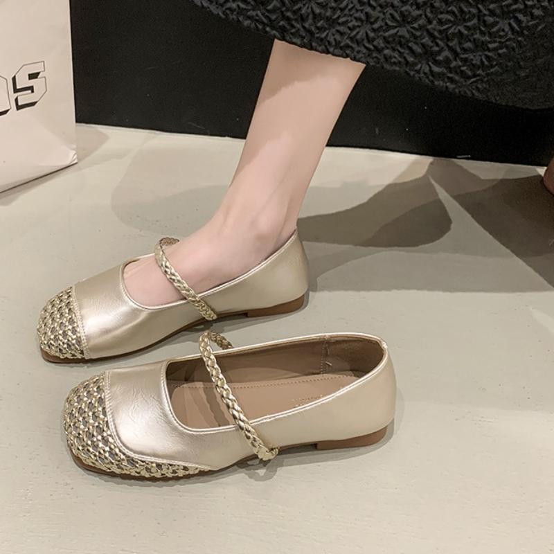 Fashion Summer 2025 New Soft-soled Flats Shoes Round Head Retro Women Shoes Hollow Out Women  Fashion Shallow Flat Shoes