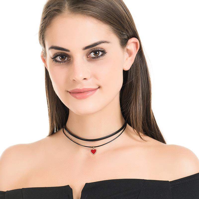 Collarbone Chain Women'S Short Neck Chain Neck Strap Neck Red Heart Necklace Collar Simple Sexy Black Choker