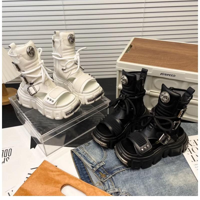 Fashion Women's Fashion Summer Cool Boots Metal Belt Buckle Retro Womens Sandal Platform Hollow Out Punk Belt Buckle Sandals Botas Mujer