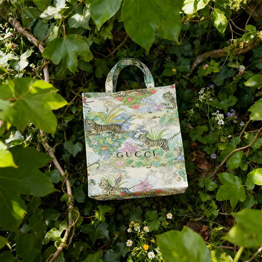 GUCCI Women's Bag Cotton Fabric Suitable for Commuting,Environmentally Friendly and Foldable and Parties An Excellent Gift