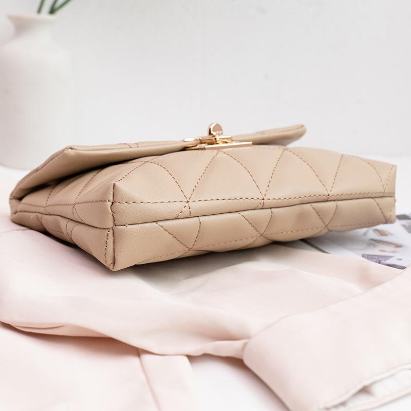 Spring 2025 Women's Simple Square Embroidery Chain Crossbody Handbag