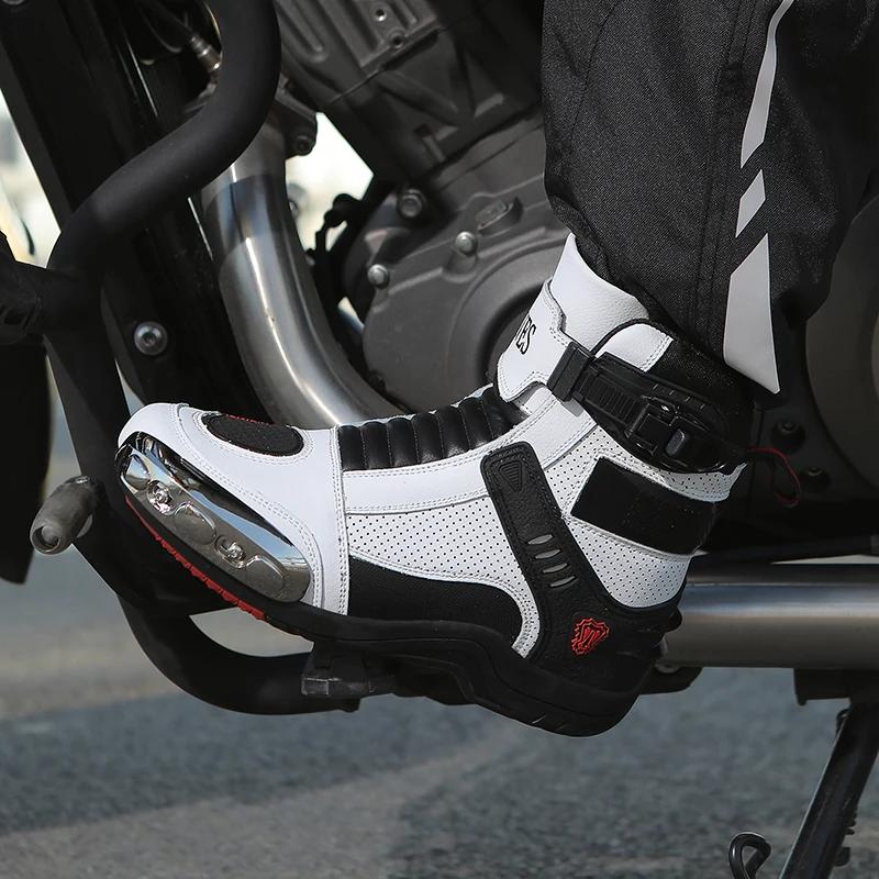 New Motorcycle Boots Men Leather Motos Breathable Anti Slip Wear-Resistant Riders Boots Motorbike Racing Ankle Length Shoes