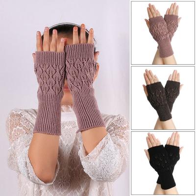 Accessori – Guanti, mezzi guanti e muffole