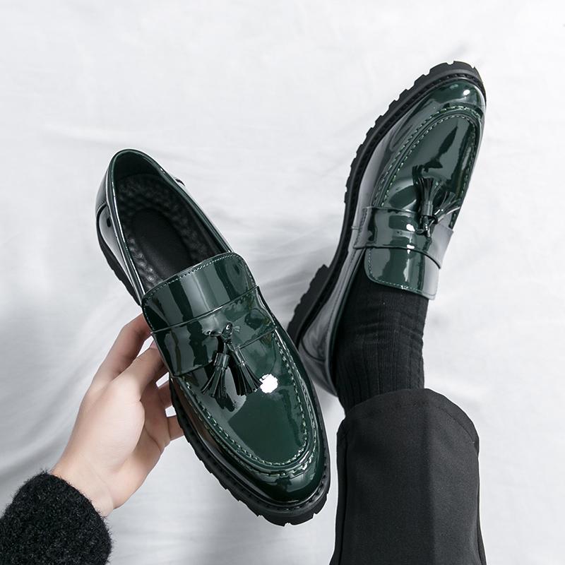 Scarpe Formale da Uomo in Pelle Stile Classico Mocassini Slip-On Punta Tonda Traspiranti Antiscivolo Scarpe da Lavoro Vestito Matrimonio Ufficio Casual
