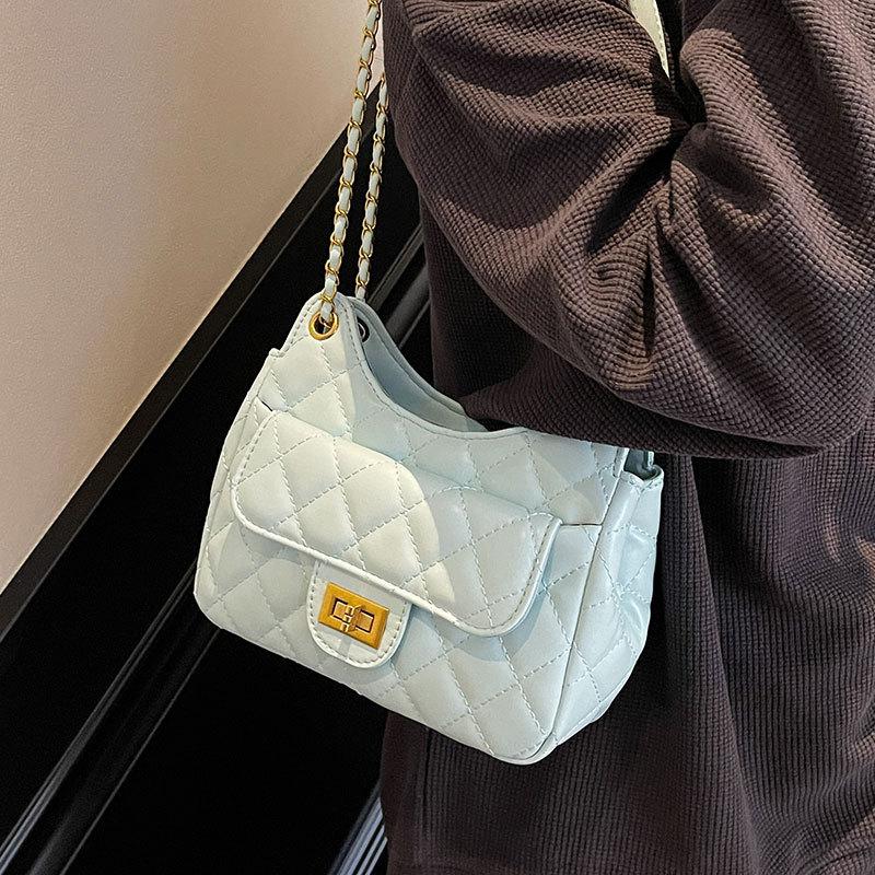 Spring and Summer New Products Fashionable Small Fragrant Wind Rhombus Chain Underarm Bag High Sense Women's Temperament Versatile Shoulder Bag