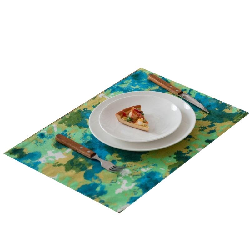 

Linen Dining Placemat With Florals Daisy Designs Slip Resistant Base Easy Cleaning Tableware