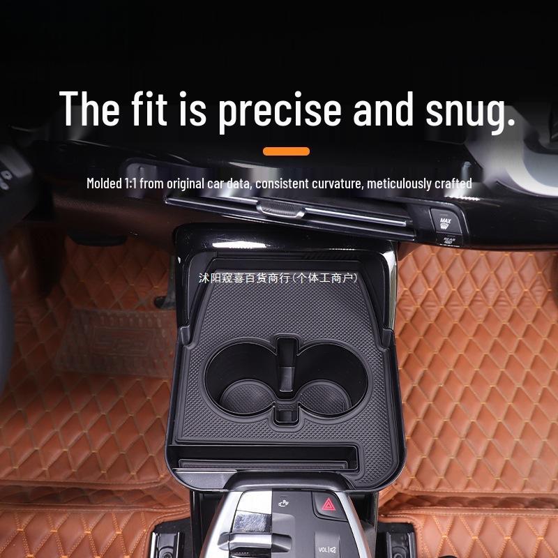 23-24 BMW X1/iX1 Úložný organizér do středové konzole s držákem na telefon