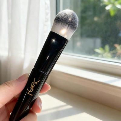 Portable Mini Blush Brush, Powder Brush, Powder Compact Brush, Concealer Brush, Soft Bristle Long-handled Makeup Brush