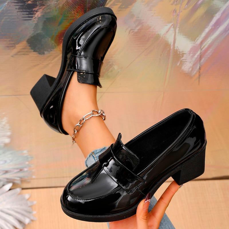 Fashion Women's Fashion Thick Heel Shoes Spring New Round Head Hollow Waterproof Anti-slip Wear-resistant High Heels