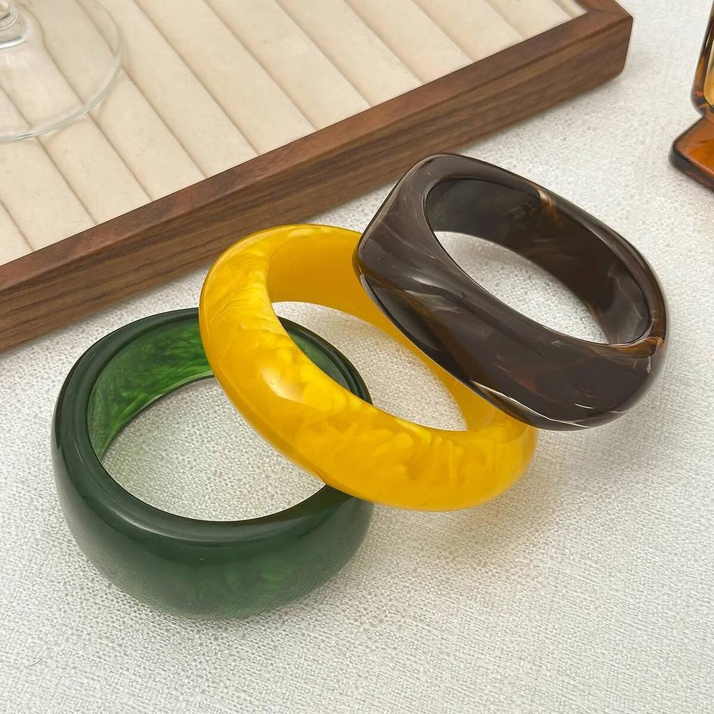 SHIXIN Exaggerated Irregular Thick Resin Acrylic Wide Bracelet Bangle For Women Retro Geometry Stacked Round Bangle Jewelry Gift