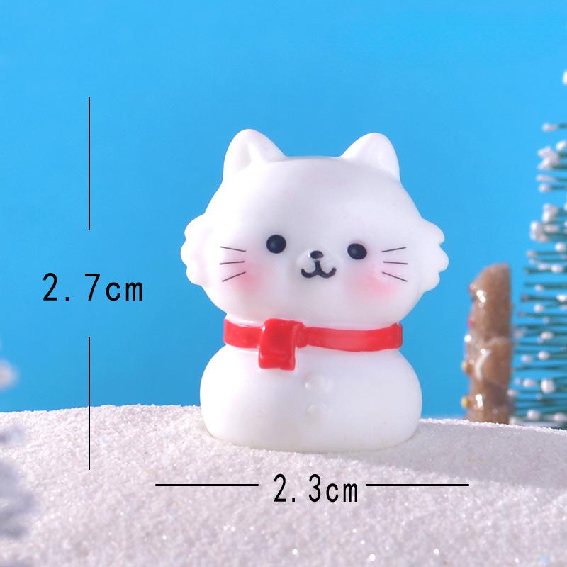 

Украшение Снежная СценаДед Мороз Домашние УкрашенияПоделки из Смолы Маленькие Украшения kitty