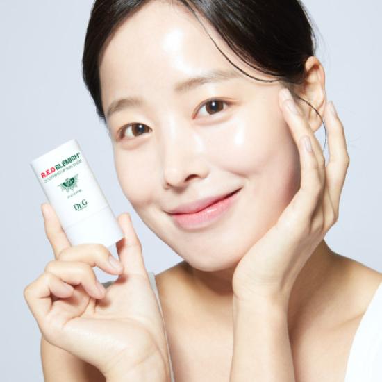 Dr.G Red Blemish Soothing Up Sun Stick 21g SPF50+ PA++