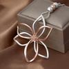 Simple And High-End Big Flower Fashion Women'S Jewelry Long Chain Necklace Pendant Sweater Chain