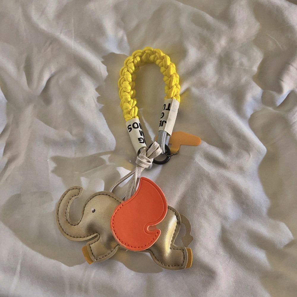 Flying Wings Elephant Keychain Animal Pendant Bag Charm Trendy Key Chain Holder  Car Accessories