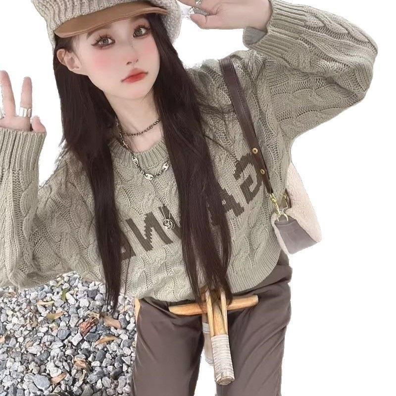 Women's Retro Round Neck Knit Sweater - Hong Kong Style (Autumn/Winter 2026)