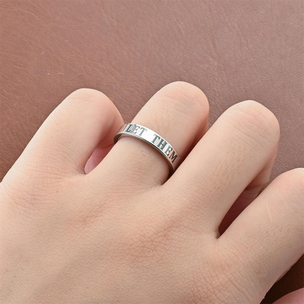 1Pcs Are Stylish, Versatile, Simple and Shiny To Make Their Men's and Women's Rings