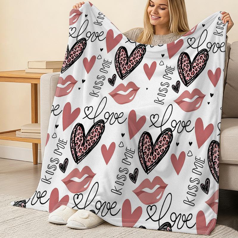 Heart Lip Print Flannel Fleece Blanket Short Plush, Soft & Warm, Ideal for Home, Sofa, Bedroom, Perfect Valentine's Day Gift