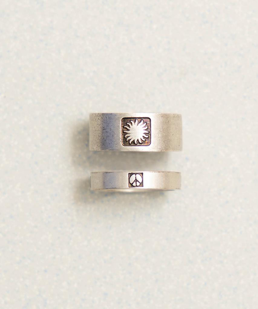 Towtow Archive Carved Ring Set Silver