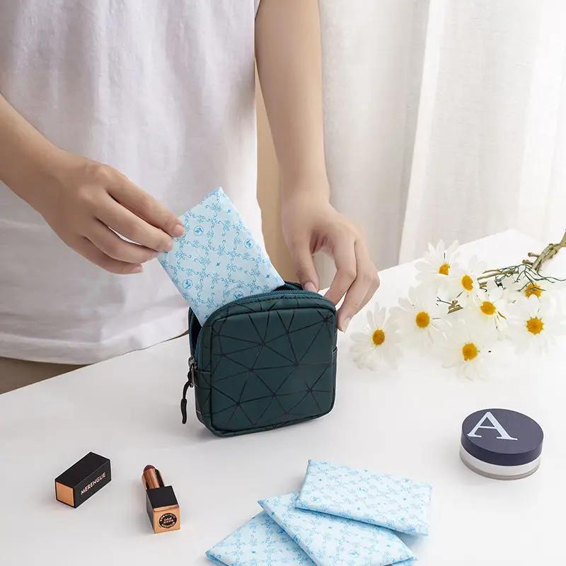 

(1pc)Sanitary Napkin Storage Bag, Cute Girl Portable Bag, Aunt Napkin Bag, Sanitary Cotton Napkin Small Bag Travel Organizer зелёный