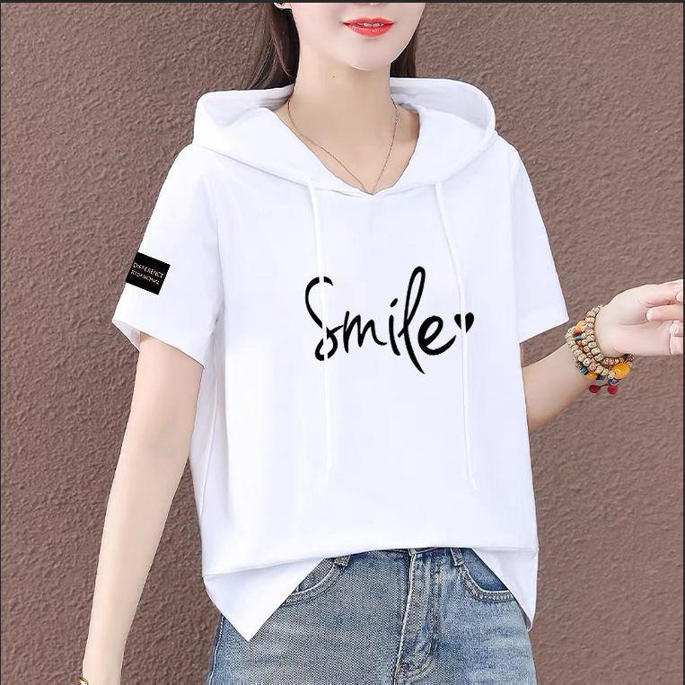 A High-Quality Short-Sleeve Hoodie with a Split Hem for Women