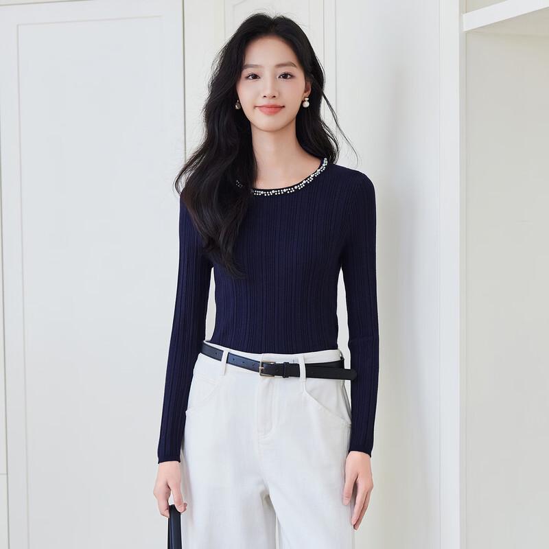 La Chapelle Women's Crew Neck Pearl Embellished Knit Sweater