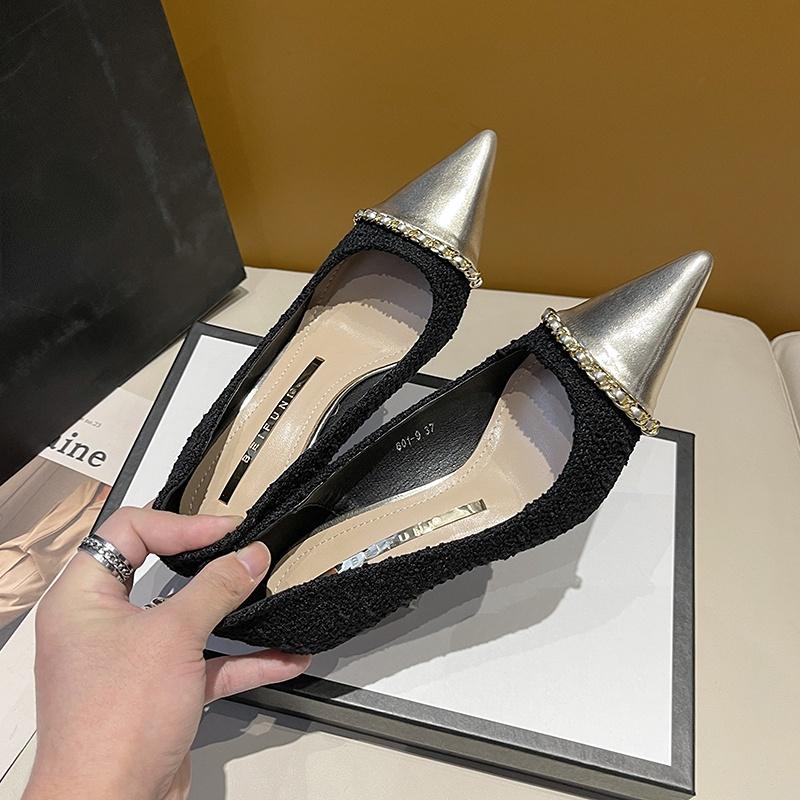 Escarpins à bout pointu pour femmes à la mode 2024 printemps été nouveau design de luxe élégant avancé décoration en métal talons hauts pour femmes