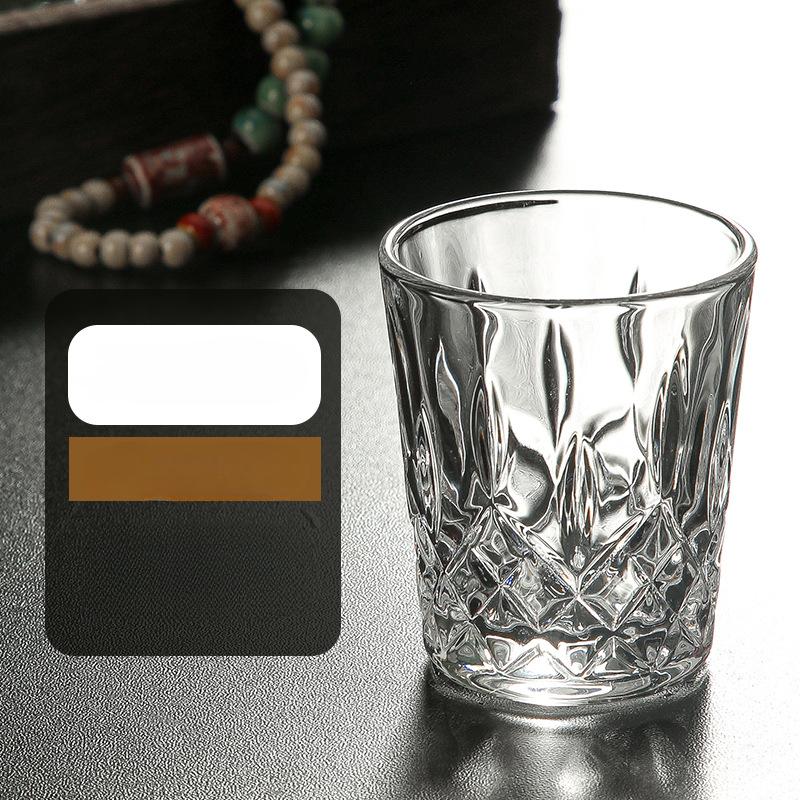 

Набор рюмок 2 шт. Чашка для байцзю. Высокий внешний вид для ресторана, отеля. Маленькая винная рюмка на высокой ножке. Мини-рюмки. Бытовая стеклянная винная рюмка.