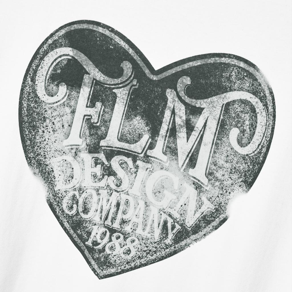 FILLUMINATE Flm Vintage Heart Graphic T-Shirt - White