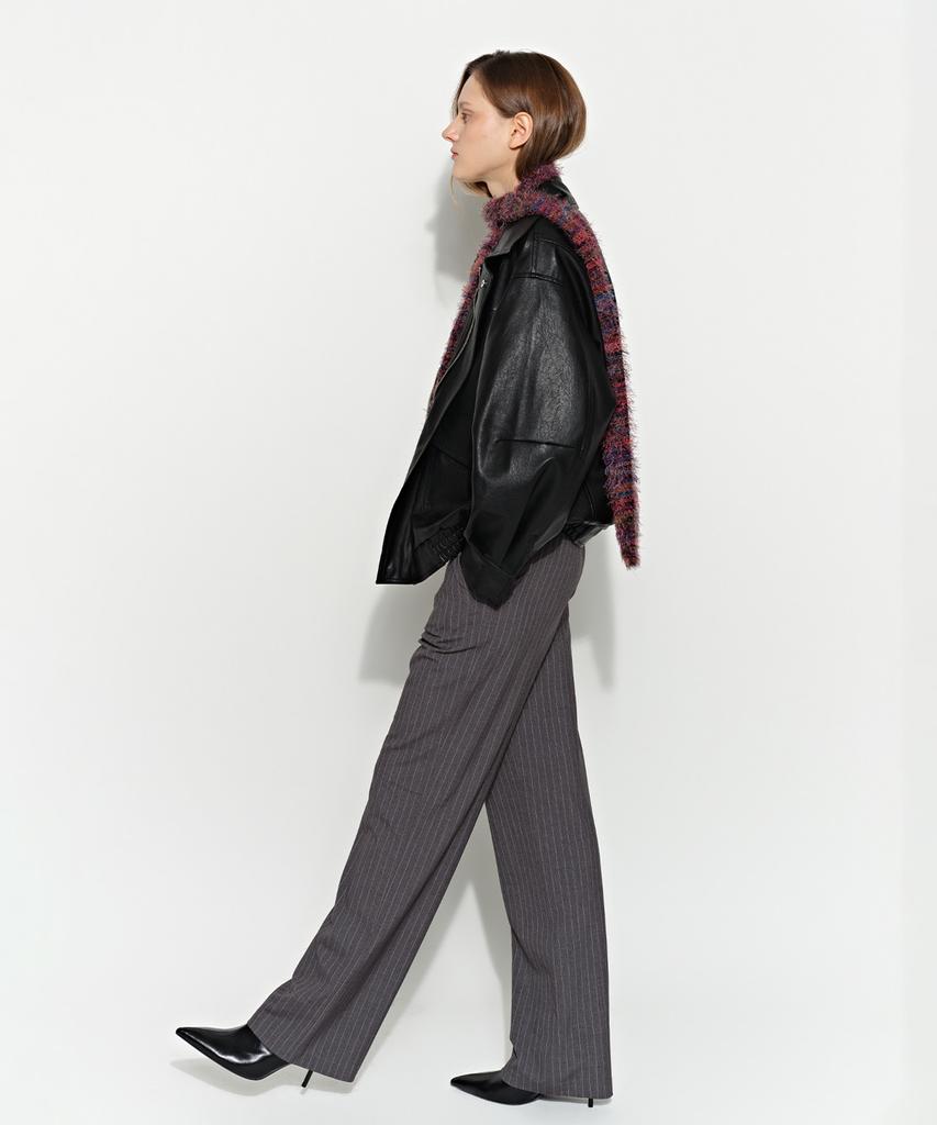 Beulaiteun Striped Semi-Wide Slacks Charcoal