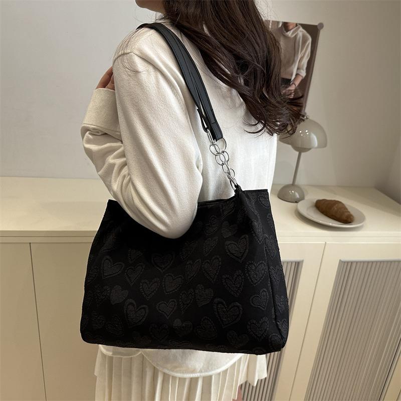 New beautiful solid color casual light versatile simple shoulder armpit bag trendy hand bag women's bag