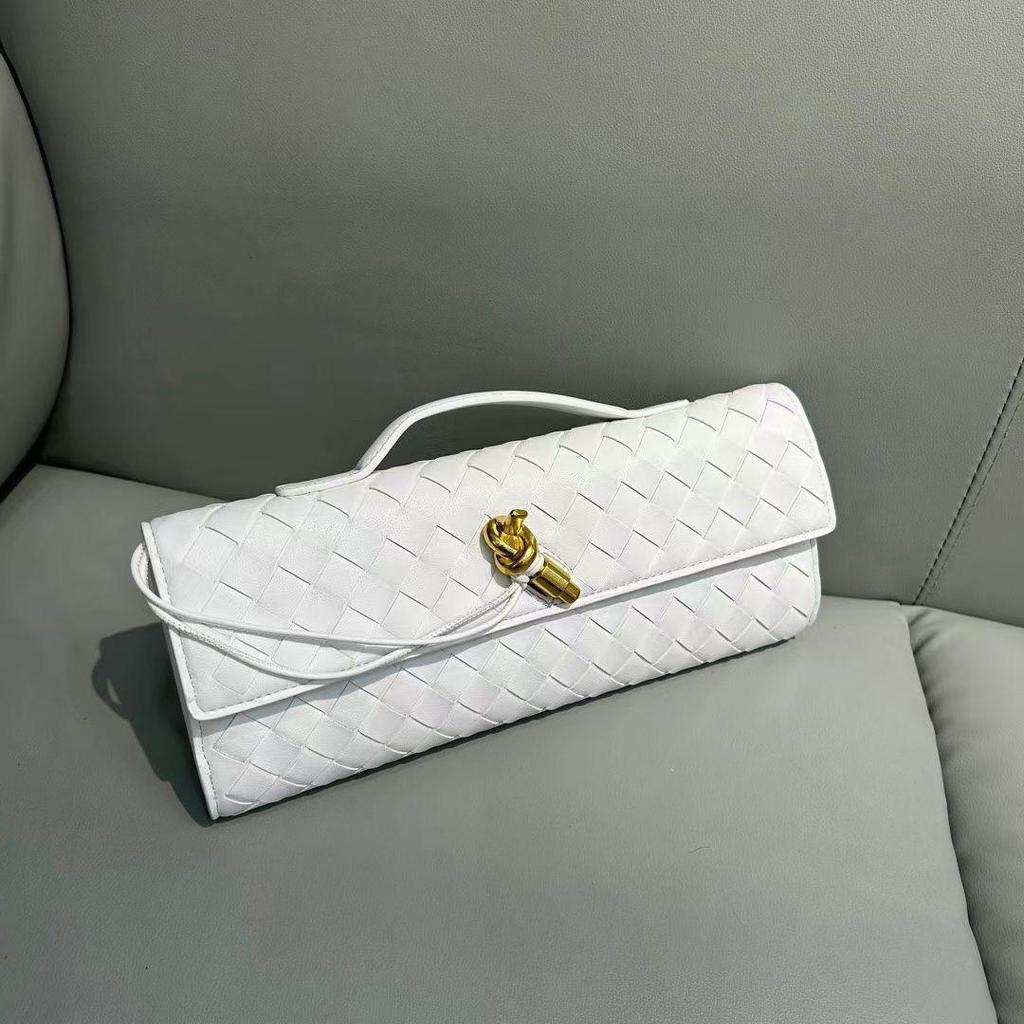 Sac à bandoulière de soirée élégant en cuir de vache tressé 2024