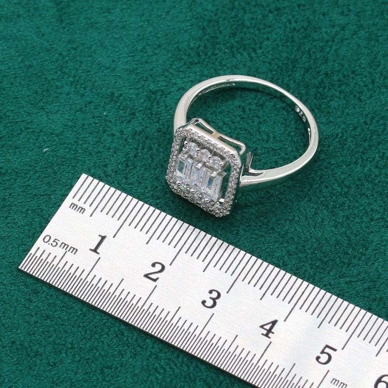 European and N Style Female Pendant with Diamond Dinner Party Wedding Accessories Lady Wedding Jewelry Set