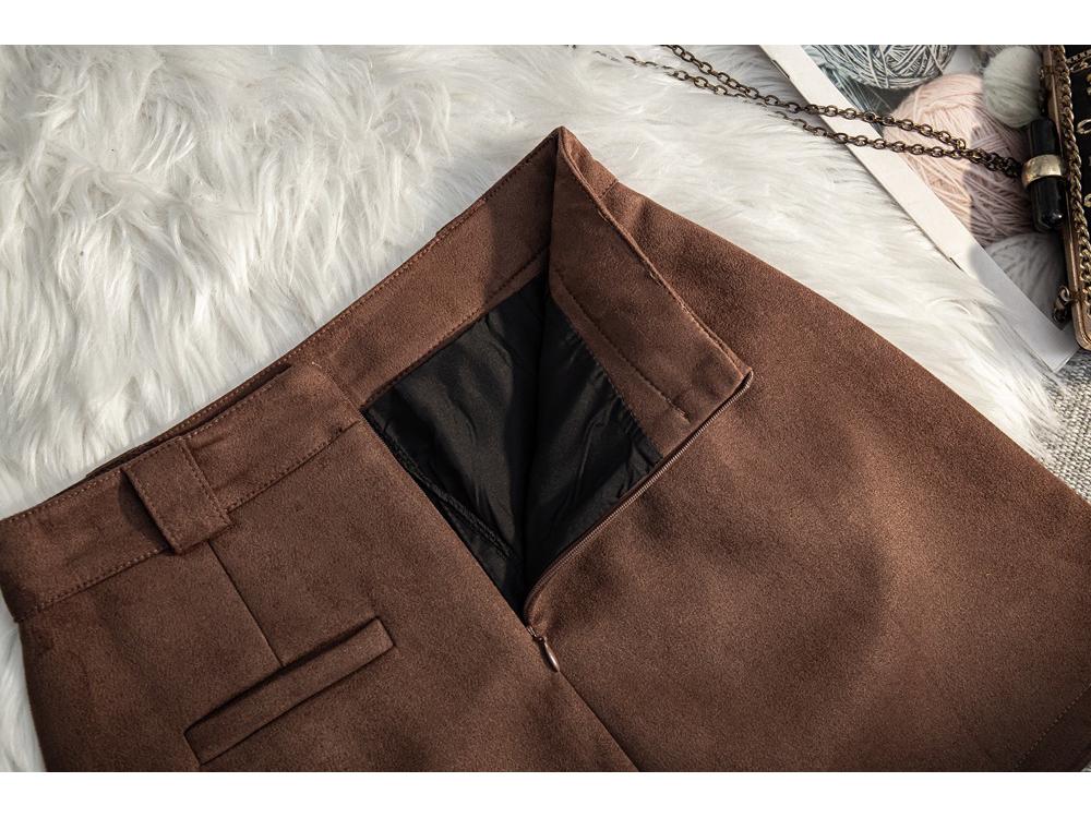 Plus Size Coffee Color Suede Velvet High Waist A-line Skirt – Anti-exposure, Hip-hugging, Short, for Women