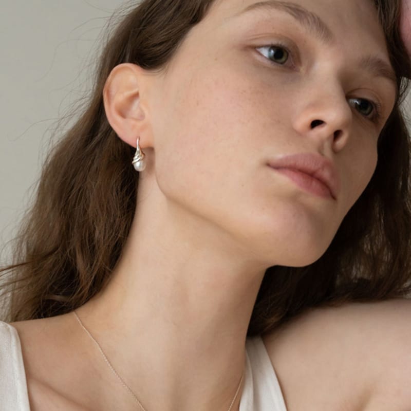 Boucle d'oreille Aube de moi Torsion Perle