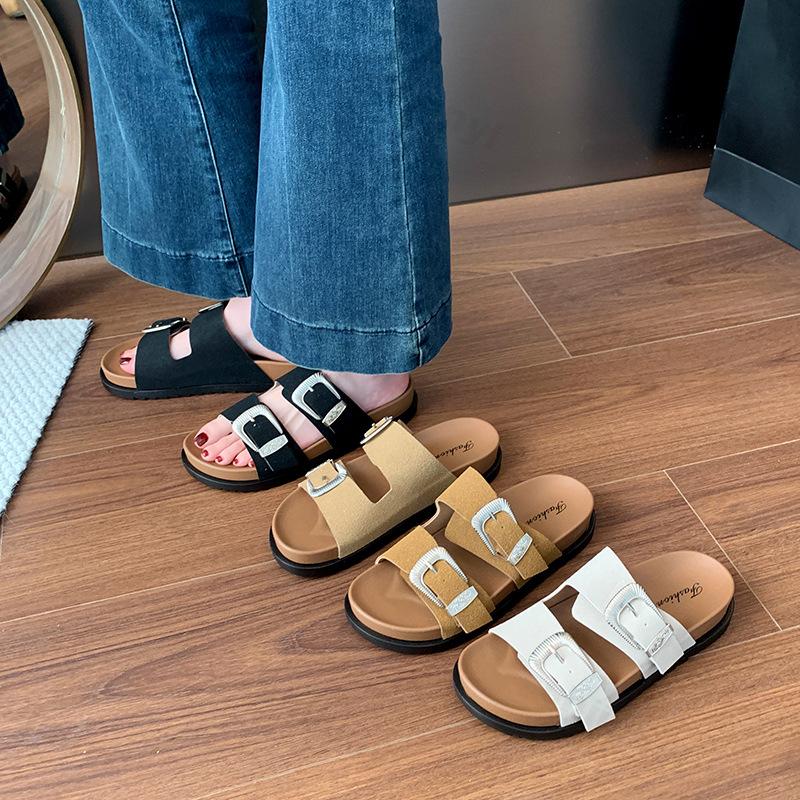 Fashion Women's Slippers 2025 New Summer Fashion Outdoor Beach Sandals Female Buckle Comfortable Non Slip Slippers Sandalias De Mujer