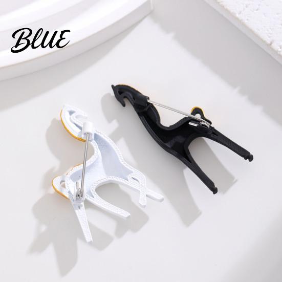 Simple Horse Design Accessory Minimalist Brooch White Black Alloy Lapel