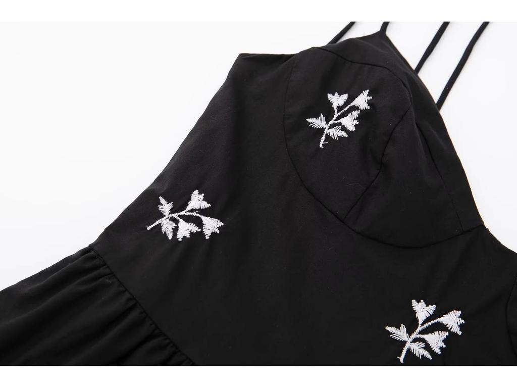 Spring 2025 Women's Black Floral Embroidered Poplin Dress (European & American Style)