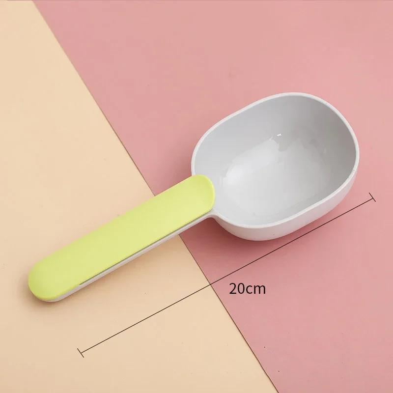 Pet Food Scoop Cat Food Dedicated Measuring Spoon Pet Food Shovel with Handle Closure Clip Multifunctional Pet Feeding Spoon