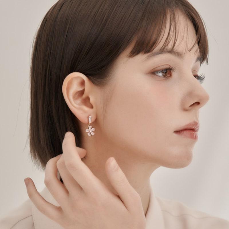 ELLE Schmuck 14K GF Blume Hängeohrringe ELGPEE564